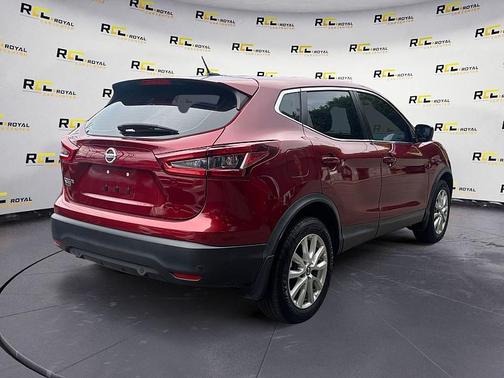 2020 Nissan Rogue Sport S