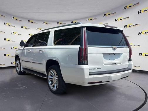 2016 Cadillac Escalade ESV Premium