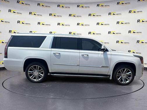 2016 Cadillac Escalade ESV Premium