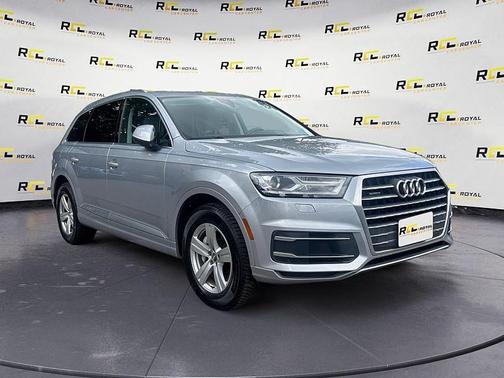 2019 Audi Q7 45 Premium