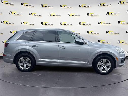 2019 Audi Q7 45 Premium