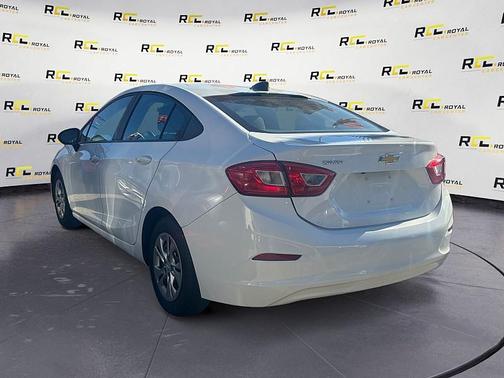 2019 Chevrolet Cruze LS
