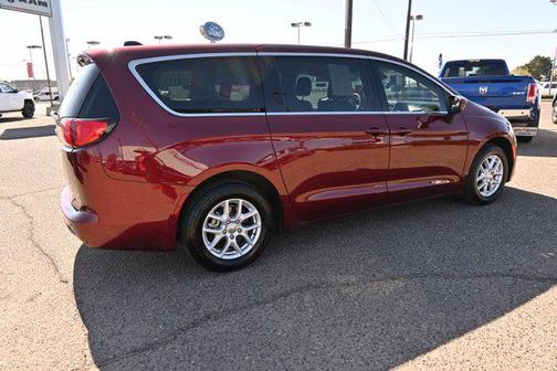 2017 Chrysler Pacifica Touring
