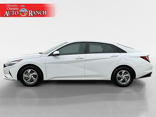 2023 Hyundai ELANTRA SE