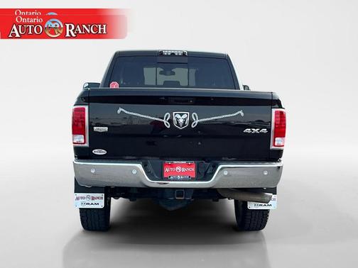 2017 RAM 2500 Laramie Crew Cab 4x4 6'4' Box