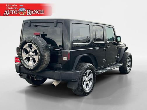 2012 Jeep Wrangler Unlimited Sahara