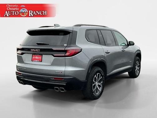 2024 GMC Acadia AWD AT4