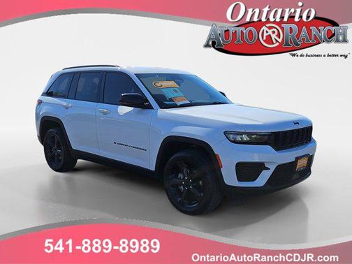 2023 Jeep Grand Cherokee Altitude