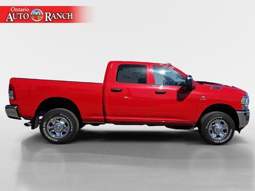 2024 RAM 2500 Tradesman Crew Cab 4x4 6'4' Box