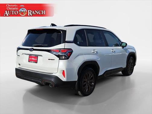 2025 Subaru Forester Sport