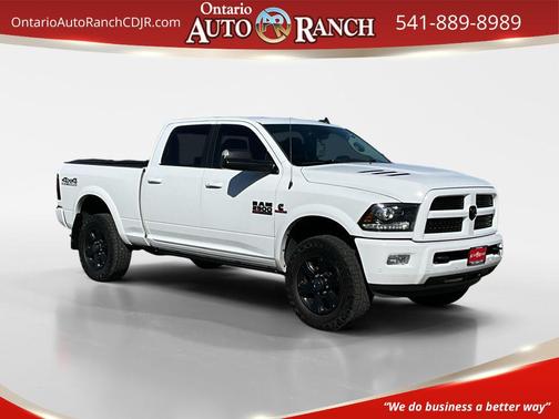 2017 RAM 2500 Laramie Crew Cab 4x4 6'4' Box