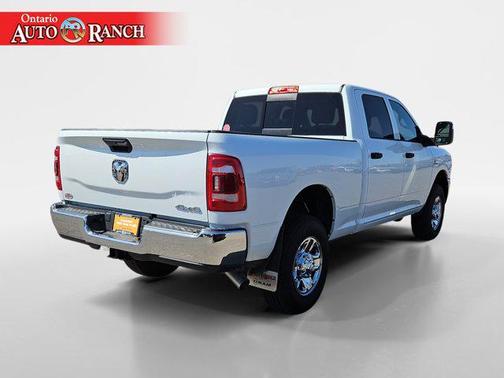 2024 RAM 2500 Tradesman Crew Cab 4x4 6'4' Box