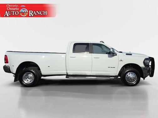 2023 RAM 3500 Laramie Crew Cab 4x4 8' Box