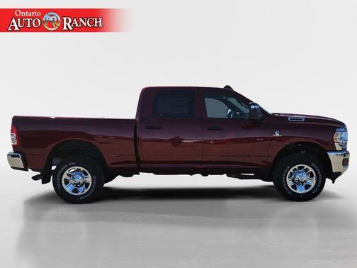 2024 RAM 2500 Tradesman Crew Cab 4x4 6'4' Box