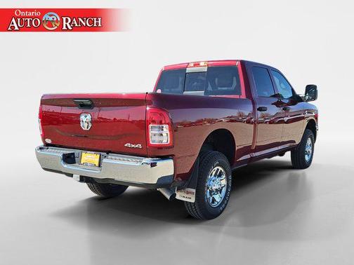 2024 RAM 2500 Tradesman Crew Cab 4x4 6'4' Box
