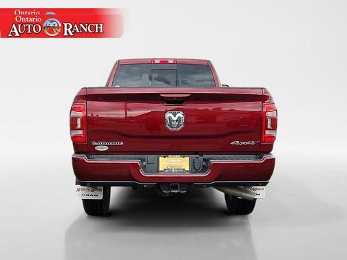 2023 RAM 3500 Laramie Crew Cab 4x4 8' Box