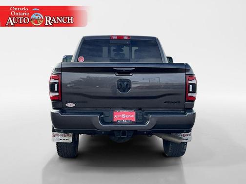 2022 RAM 2500 Laramie Crew Cab 4x4 6'4' Box
