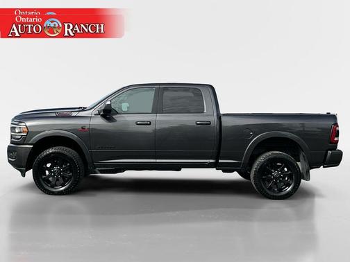2022 RAM 2500 Laramie Crew Cab 4x4 6'4' Box