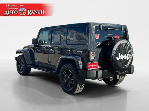 2017 Jeep Wrangler Unlimited Smoky Mountain 4x4