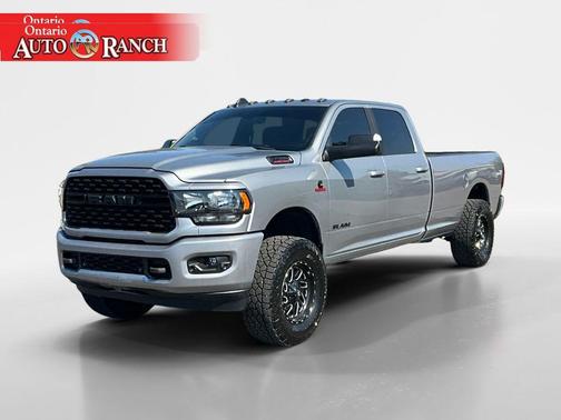 2022 RAM 2500 Big Horn Crew Cab 4x4 8' Box
