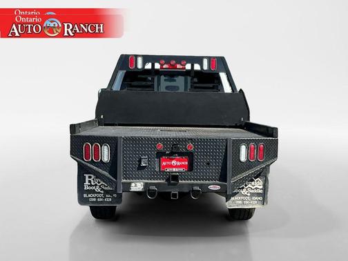 2022 RAM 3500 Tradesman Crew Cab 4x4 8' Box