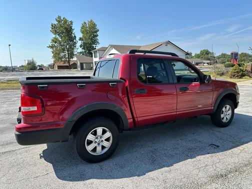 2008 Ford Explorer Sport Trac XLT