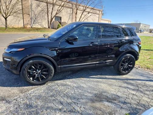 2019 Land Rover Range Rover Evoque 5 Door SE