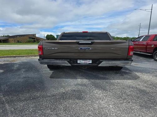 BROWN 2017 Ford F-150 XLT