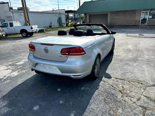 2012 Volkswagen Eos Lux