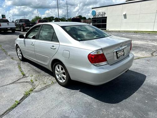 2005 Toyota Camry XLE V6