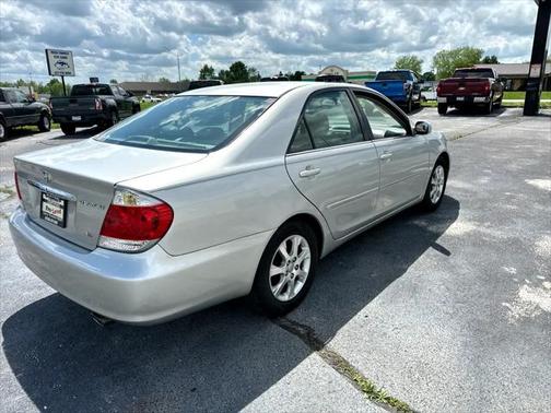 2005 Toyota Camry XLE V6