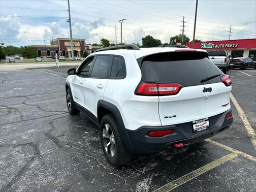2017 Jeep Cherokee Trailhawk