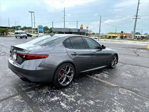 2020 Alfa Romeo Giulia Base