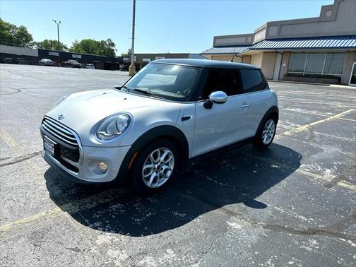 2015 MINI Hardtop Cooper