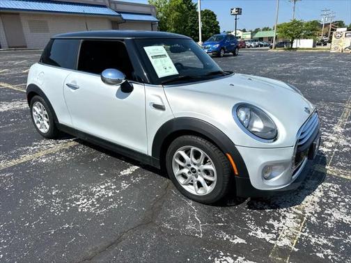 2015 MINI Hardtop Cooper