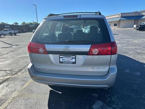 2006 Toyota Sienna CE