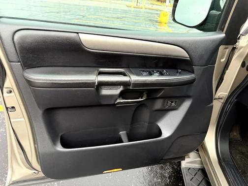 2008 Nissan Armada SE