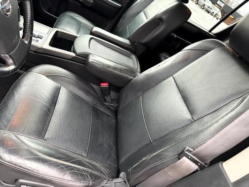 2008 Nissan Armada SE