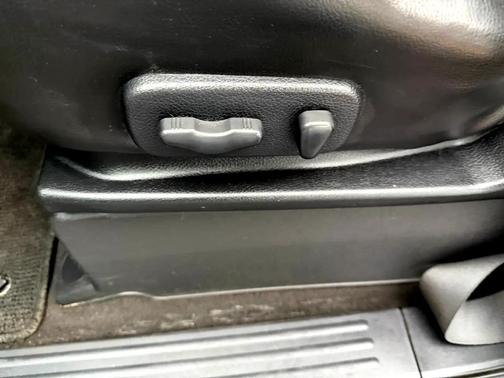 2008 Nissan Armada SE