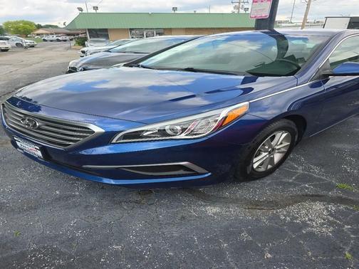 Lakeside Blue 2017 Hyundai SONATA SE