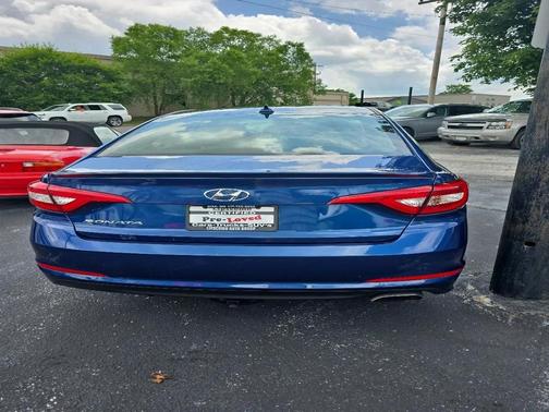 Lakeside Blue 2017 Hyundai SONATA SE
