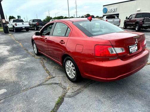 2009 Mitsubishi Galant Base