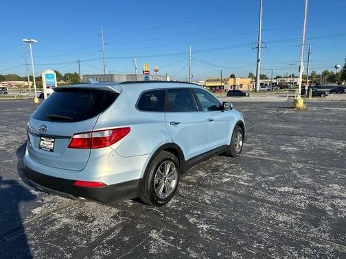 2013 Hyundai SANTA FE GLS