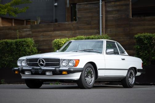 1989 Mercedes-Benz SL-Class 560SL