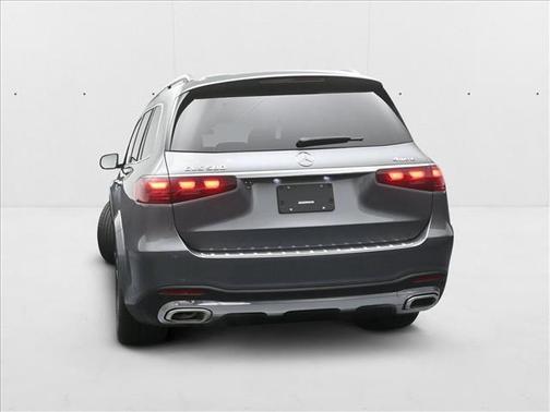 2026 Mercedes-Benz GLS 580 4MATIC