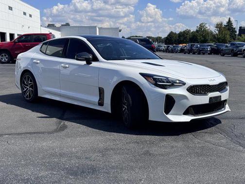 2022 Kia Stinger GT-Line