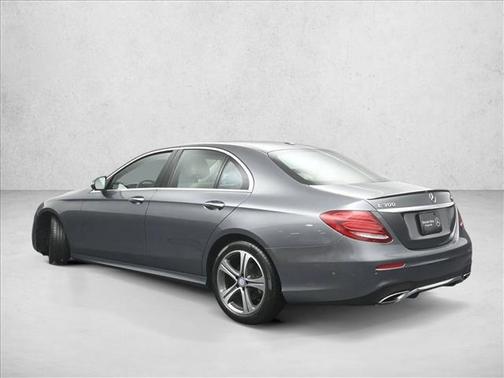 2017 Mercedes-Benz E-Class 4MATIC