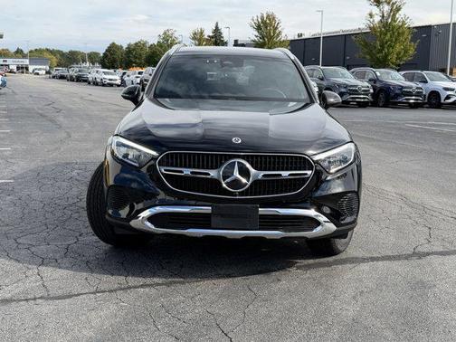 2025 Mercedes-Benz GLC 300 4MATIC