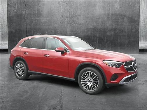 2025 Mercedes-Benz GLC 300 4MATIC