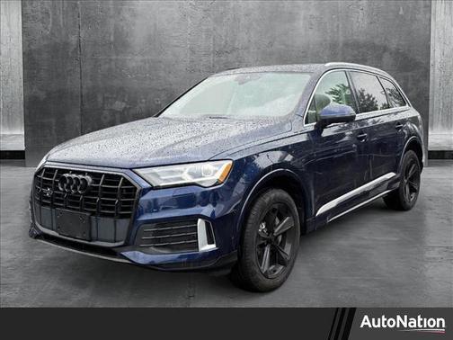 2020 Audi Q7 45 Premium Plus